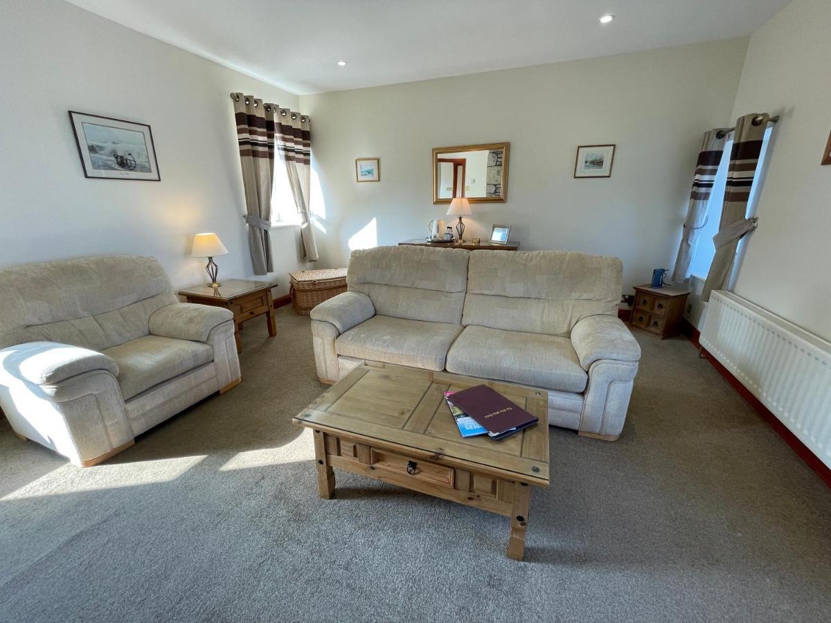 Chandlers BnB Seahouses Eksteriør billede